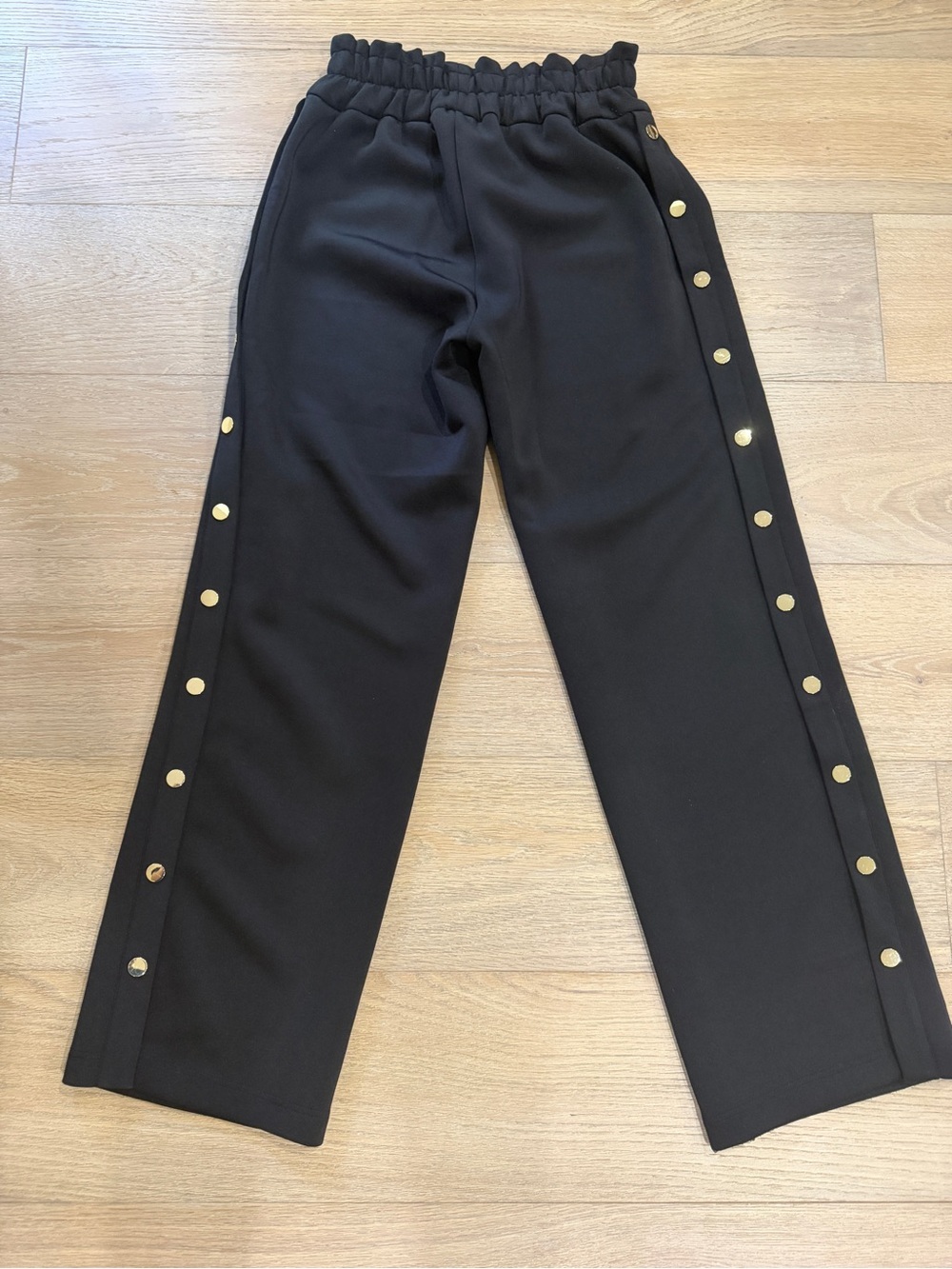 Relaxed Fit, Snap Button, Flare, Pull-up Trouser, size Small